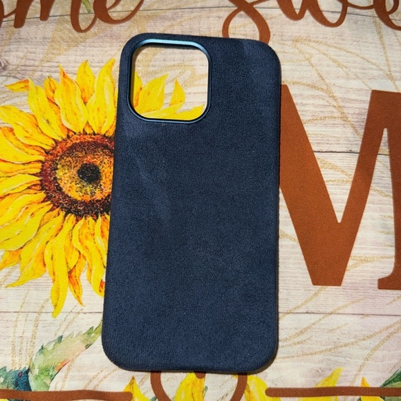 Apple iPhone 15 Pro max suede  Phone Case - Picture 1 of 3
